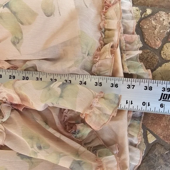 Ruffle Trim Lace-up back Floral Print Deep V-neck Waist Cutout, Size Medium - Picture 8 of 11